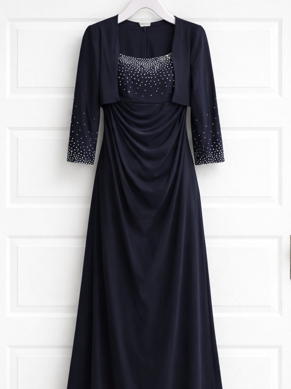 Oleg Cassini Elegant Navy Evening Dress with Embellished Bodice